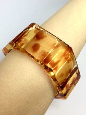 ST. JOHN BANGLE Bracelet Clear Tortoise Lucite Chunky Wide Signed Vintage